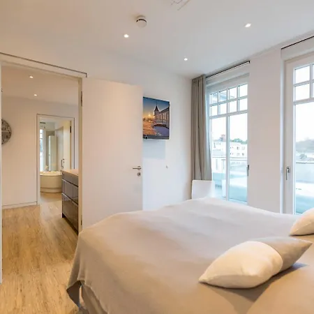 Westend Apartament *
